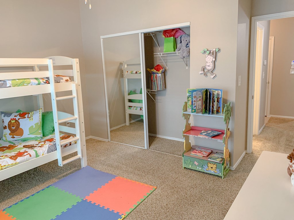 Secondary Room with Ceiling Fan