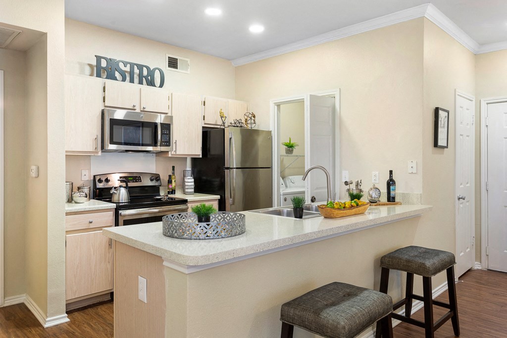 Gourmet Kitchen at Sonterra Apartment Homes, Austin