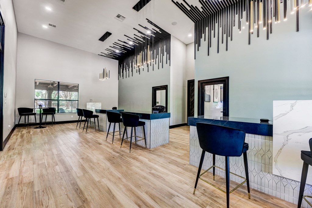 business center at Ventana Oaks Apartments, Austin