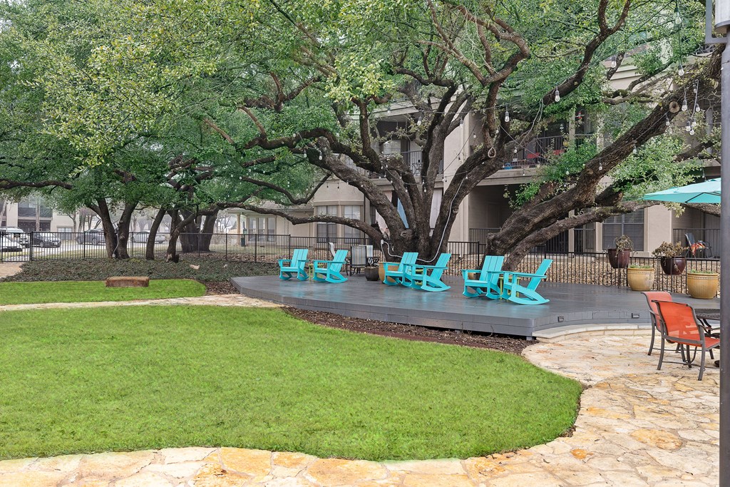 Green Outdoor at Waters Edge Apartment Homes, Georgetown, TX, 78626