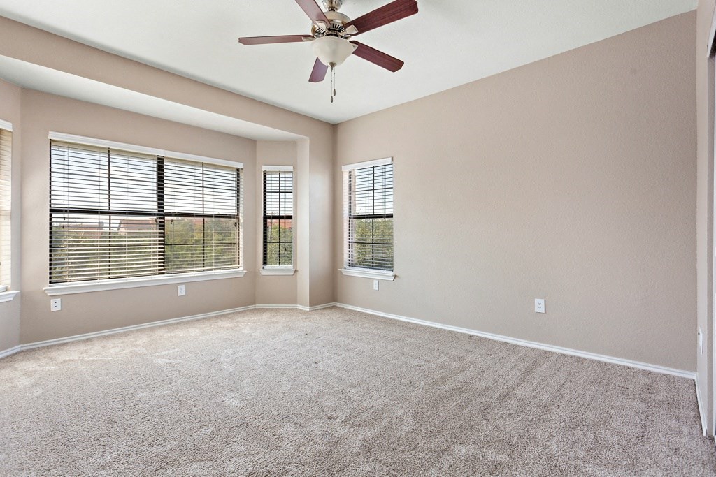 Large Bedrooms at Waters Edge Apartment Homes, Georgetown, 78626