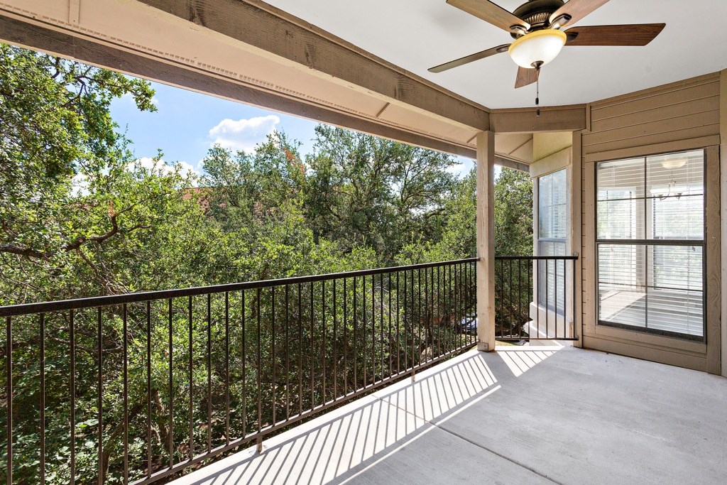 Large Patios with Ceiling Fans at Waters Edge Apartment Homes, Georgetown, TX