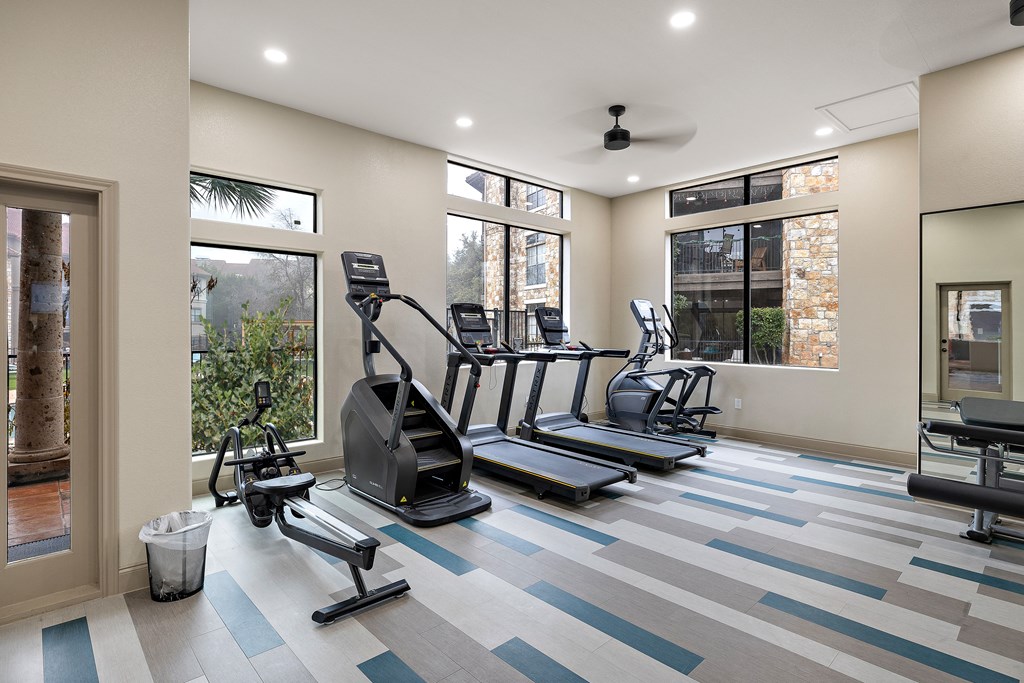 the gym at the monarch luxury apartments at Waters Edge Apartment Homes, Georgetown