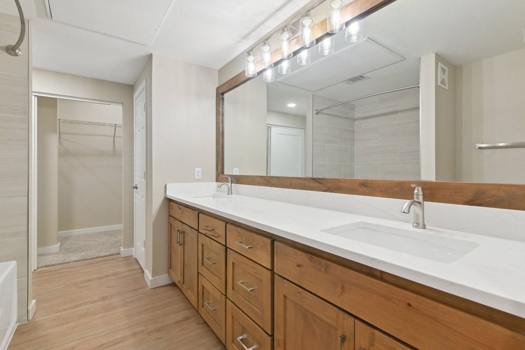 Vanity L:ights In Bathroom at The Canyons Apartments, Fort Worth, 76116