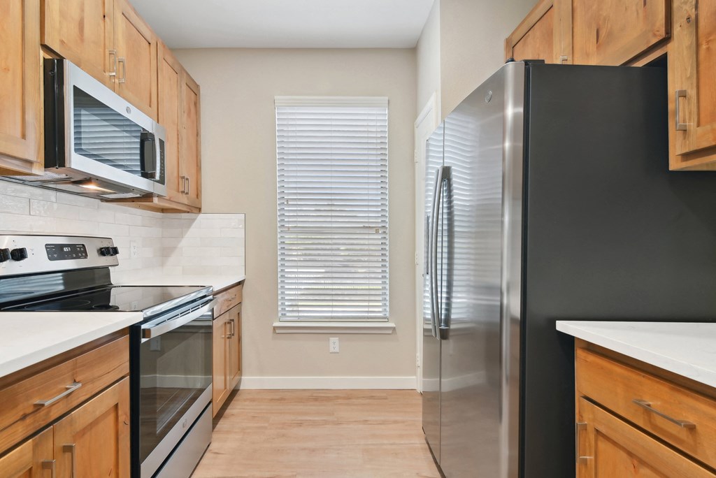 Large Kitchen at The Canyons Apartments, Fort Worth
