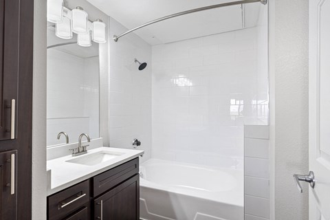 a bathroo at The Legends at Eagle Mountain Lake, Fort Worth