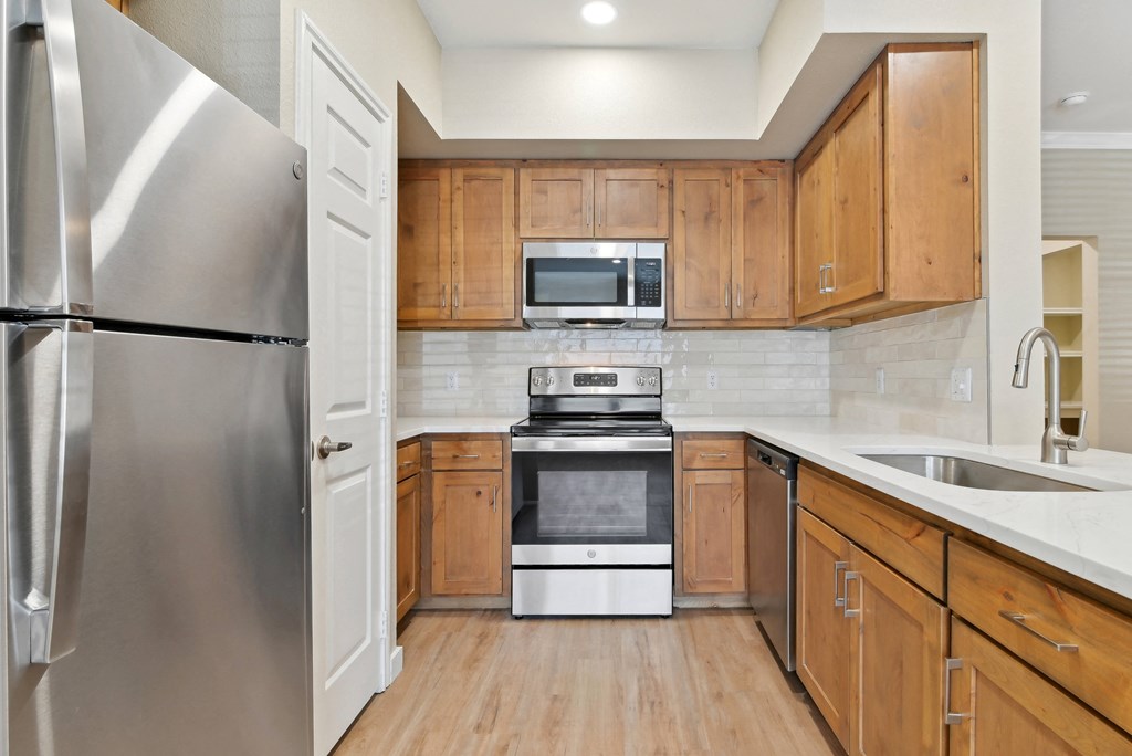 Sienna Saddle (Home Interior Style) at The Canyons Apartments, Fort Worth, TX, 76116