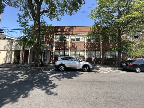 10 Mitchell Pl. Studio Apartment for Rent