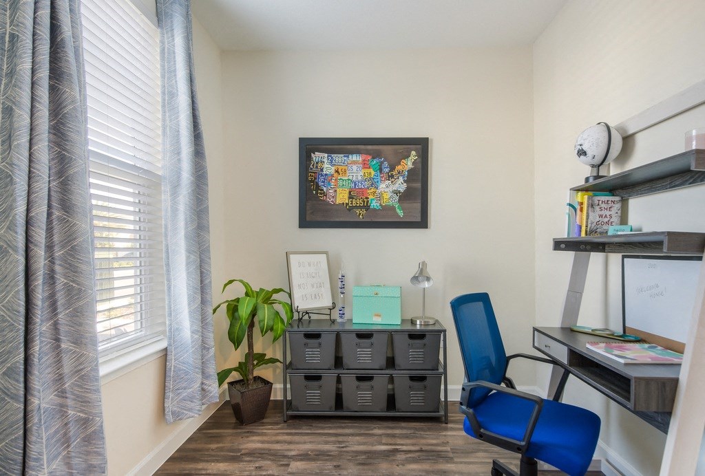 Bedroom Office Space at The Oasis at Lakewood Ranch, Bradenton, 34211