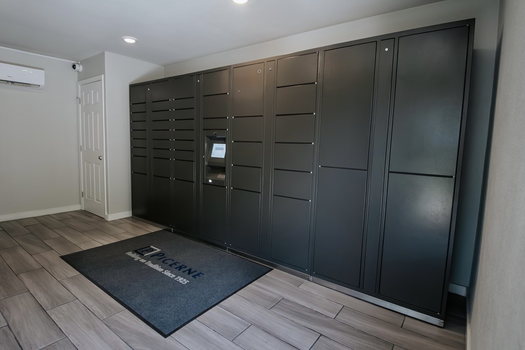 24-hour package lockers with alerts.