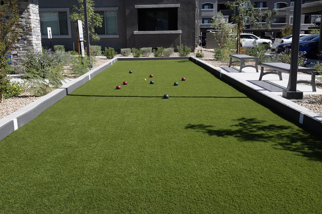 Level 25 At The Curve By Picerne