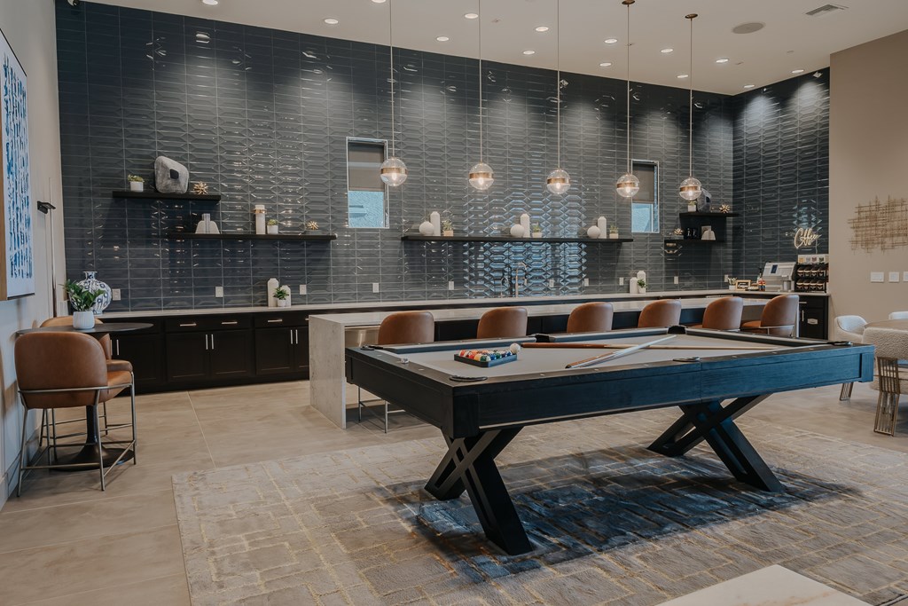 Level 25 At The Curve By Picerne