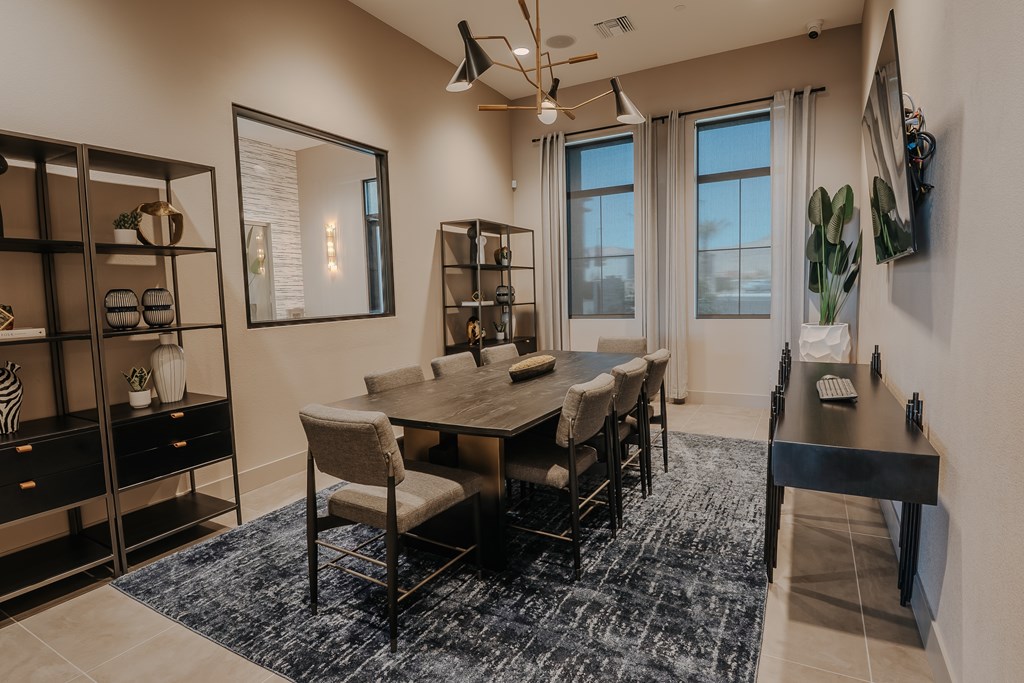 Level 25 At The Curve By Picerne