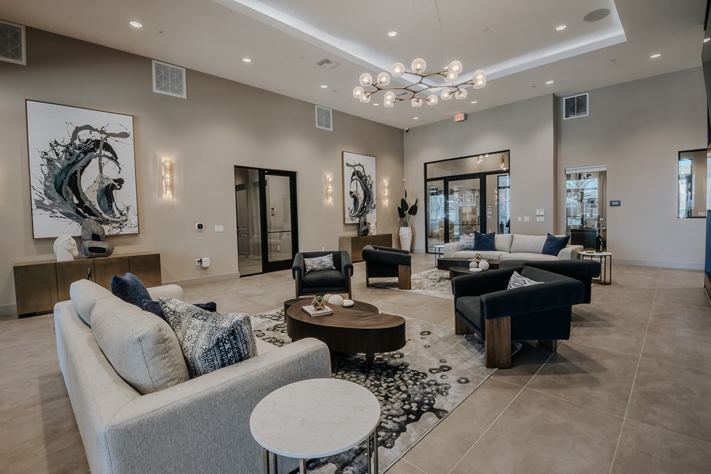 Level 25 At The Curve By Picerne