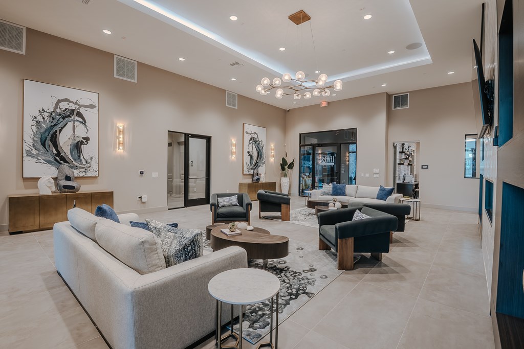 Level 25 At The Curve By Picerne