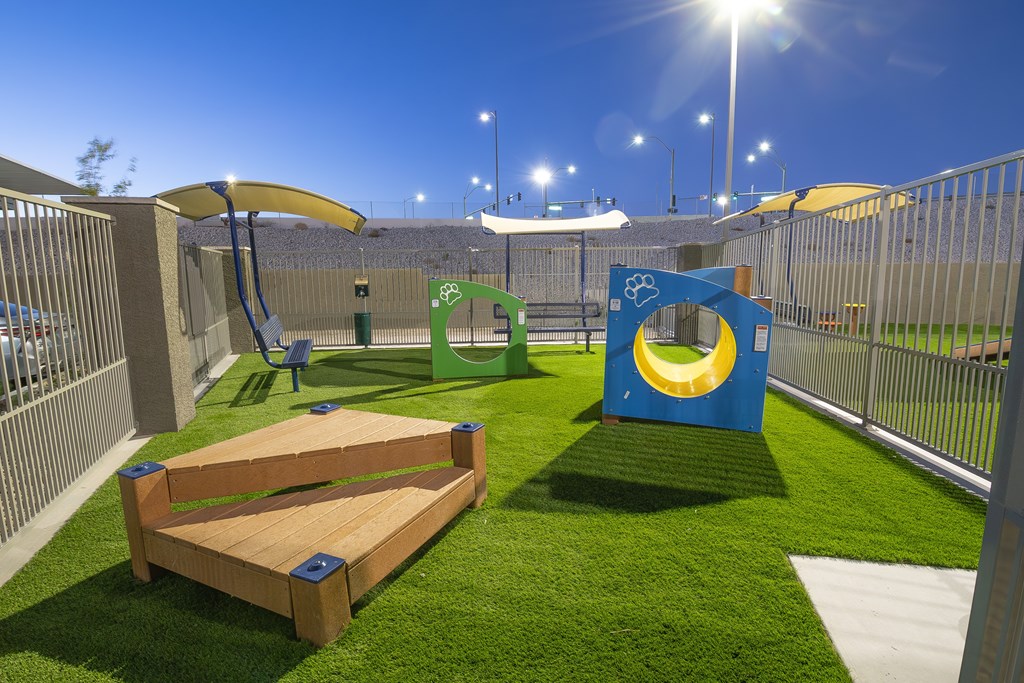 Level 25 At The Curve By Picerne