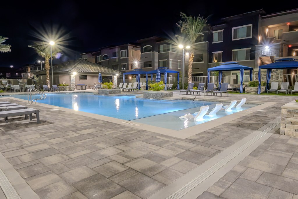 Level 25 At The Curve By Picerne