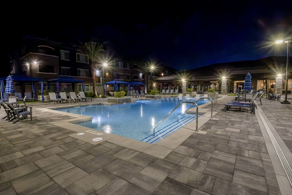 Level 25 At The Curve By Picerne