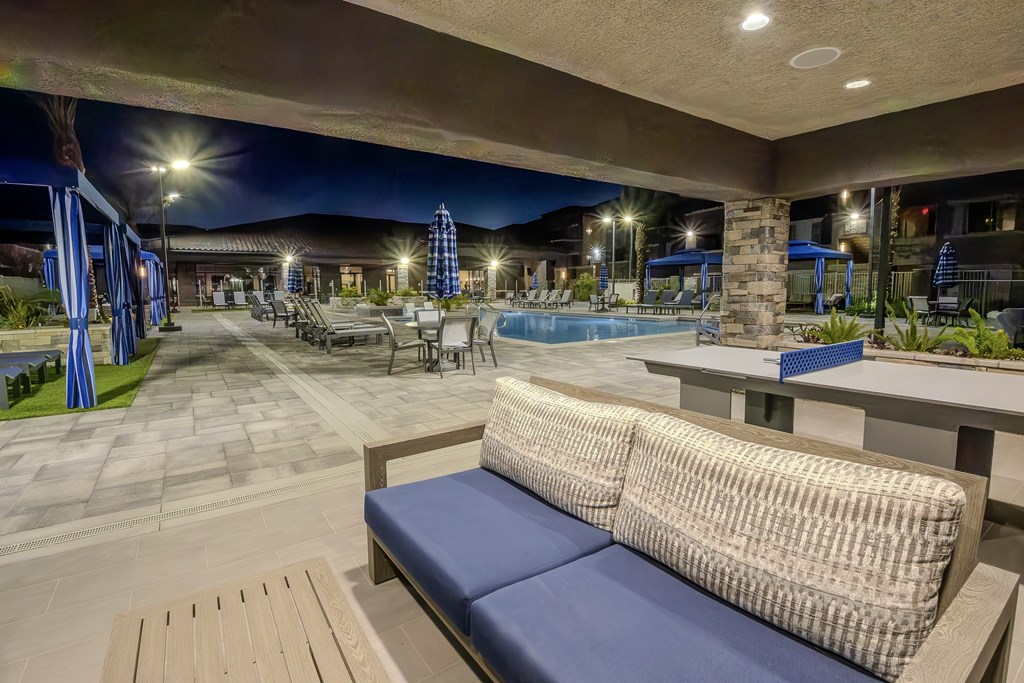 Level 25 At The Curve By Picerne