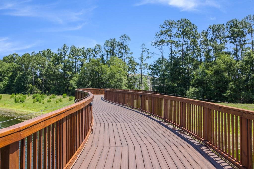 Causeway at The Oasis at Town Center, Jacksonville, FL