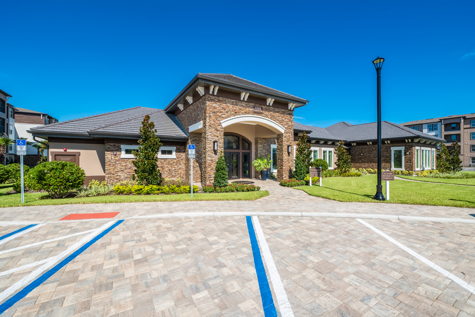 Clubhouse_Exterior at The Oasis at Crosstown, Orlando, 32807