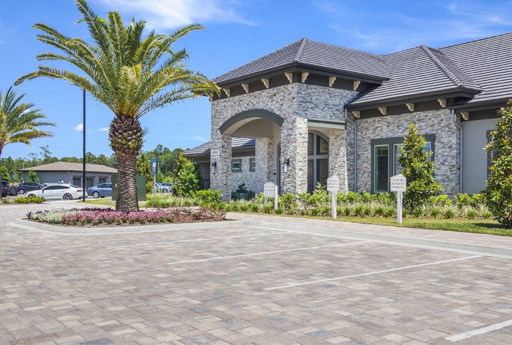 Clubhouse Exterior at The Oasis at Town Center, Jacksonville