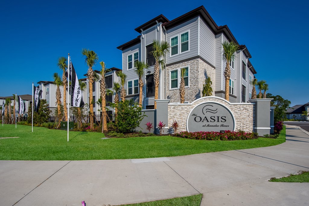 take a look at the oasis at pavilion park apartments in sarasota, fl  at The Oasis at Manatee River, Florida
