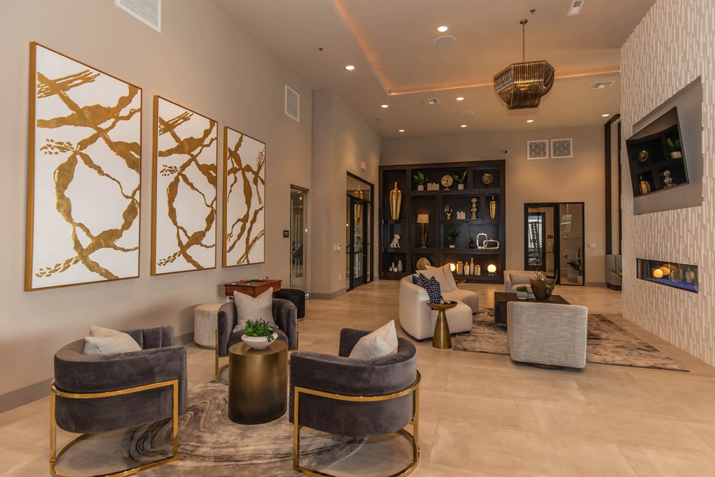 Level 25 At Cactus By Picerne