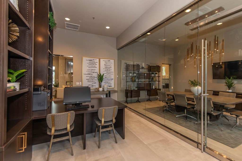 Level 25 At Cactus By Picerne