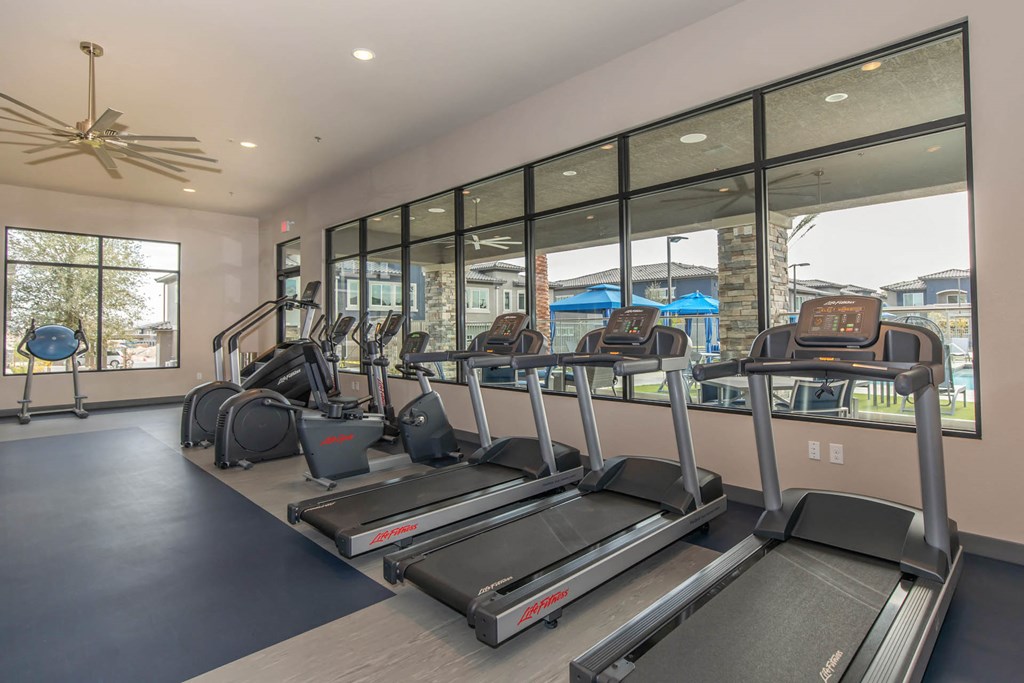 Level 25 At Cactus By Picerne