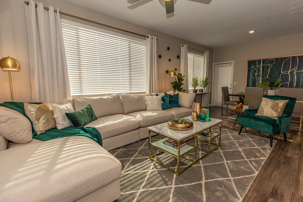 Level 25 At Cactus By Picerne