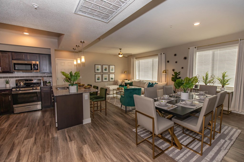 Level 25 At Cactus By Picerne