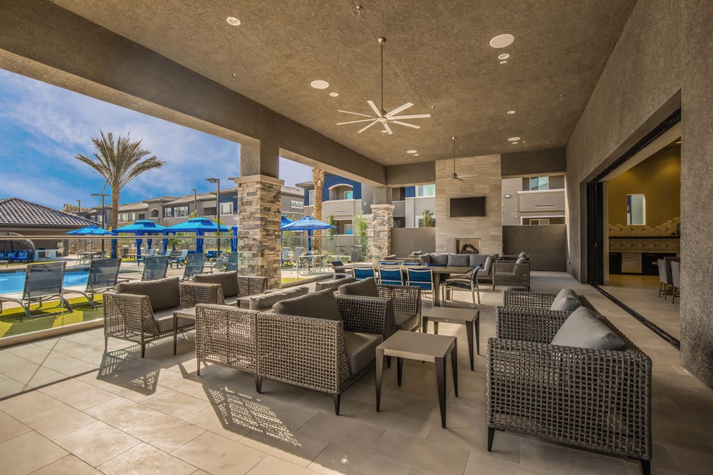 Level 25 At Cactus By Picerne