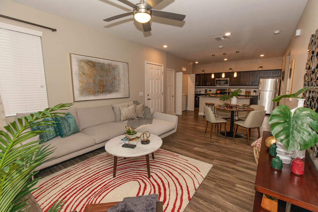 Level 25 At Cactus By Picerne