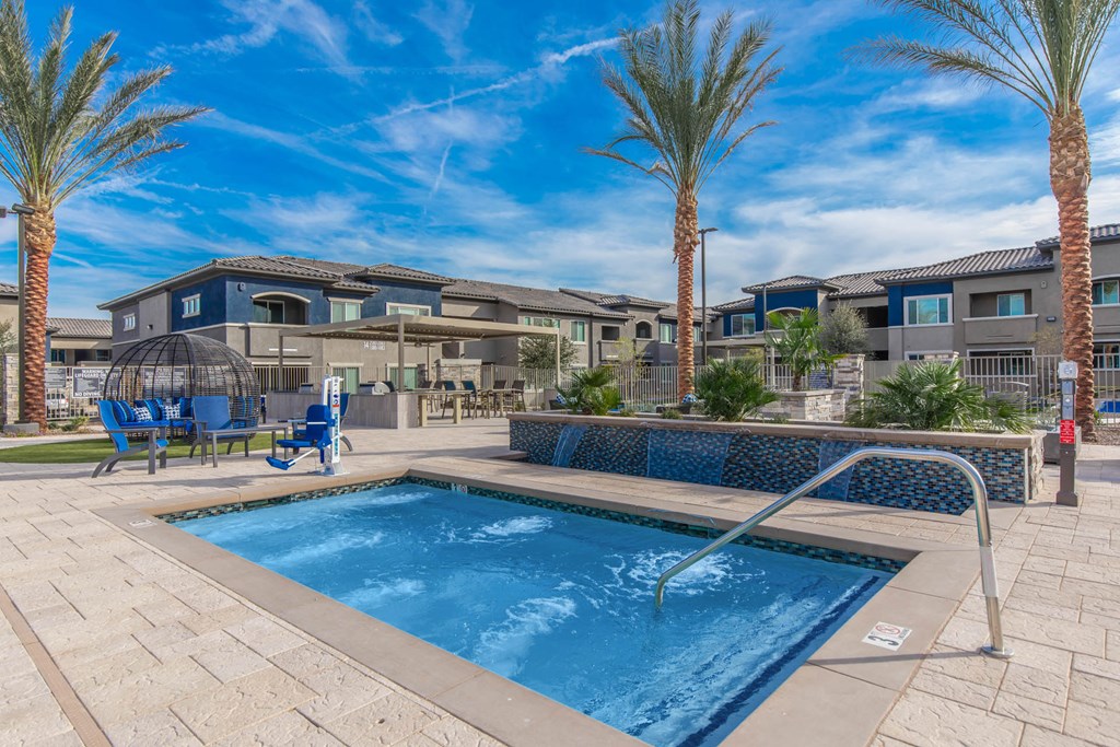 Level 25 At Cactus By Picerne