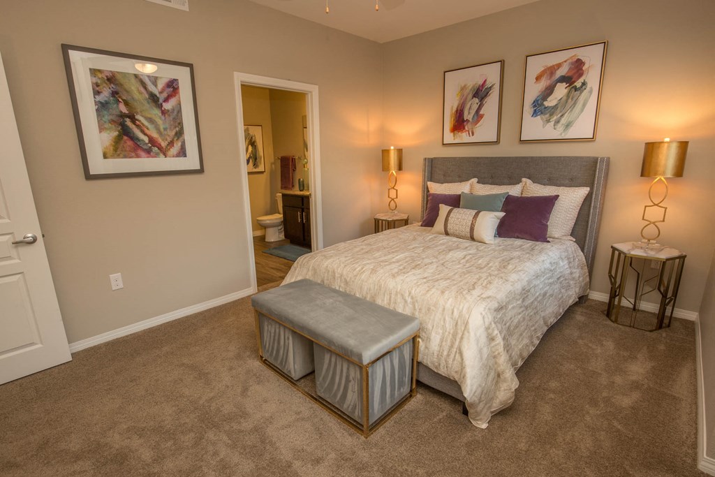 Level 25 At Oquendo By Picerne