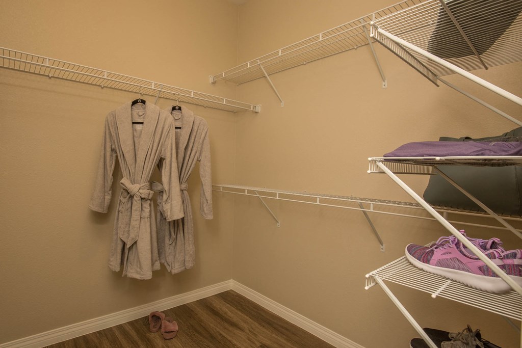 Level 25 At Oquendo By Picerne