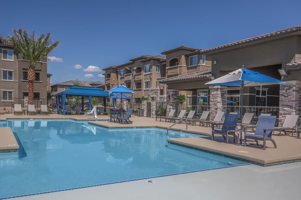 Level 25 At Oquendo By Picerne