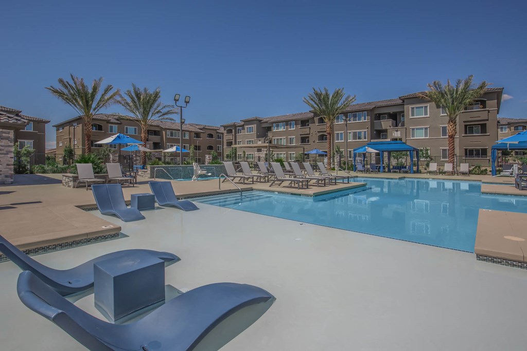 Level 25 At Oquendo By Picerne