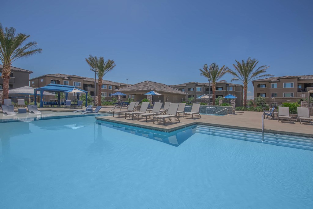 Level 25 At Oquendo By Picerne