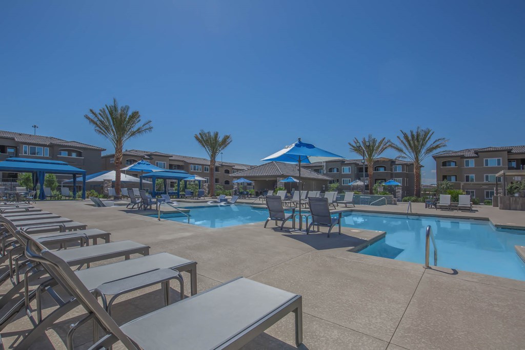 Level 25 At Oquendo By Picerne