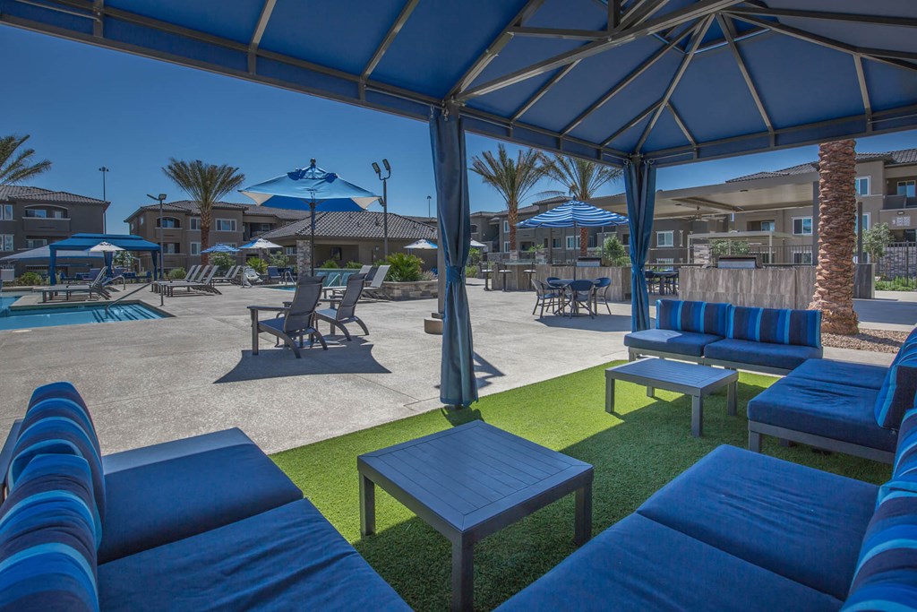 Level 25 At Oquendo By Picerne