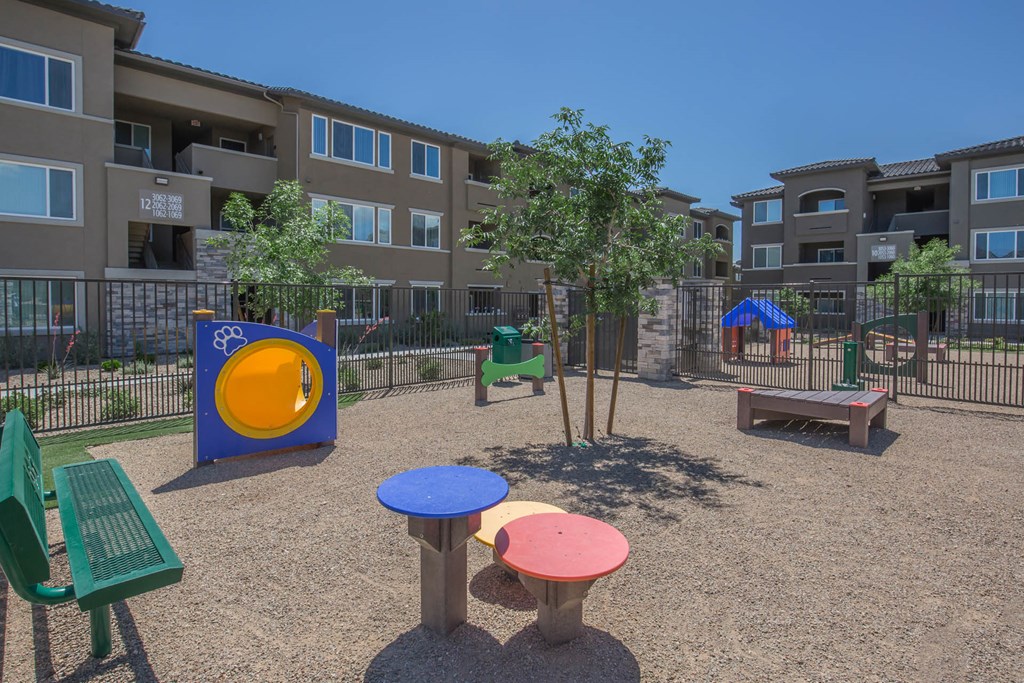 Level 25 At Oquendo By Picerne