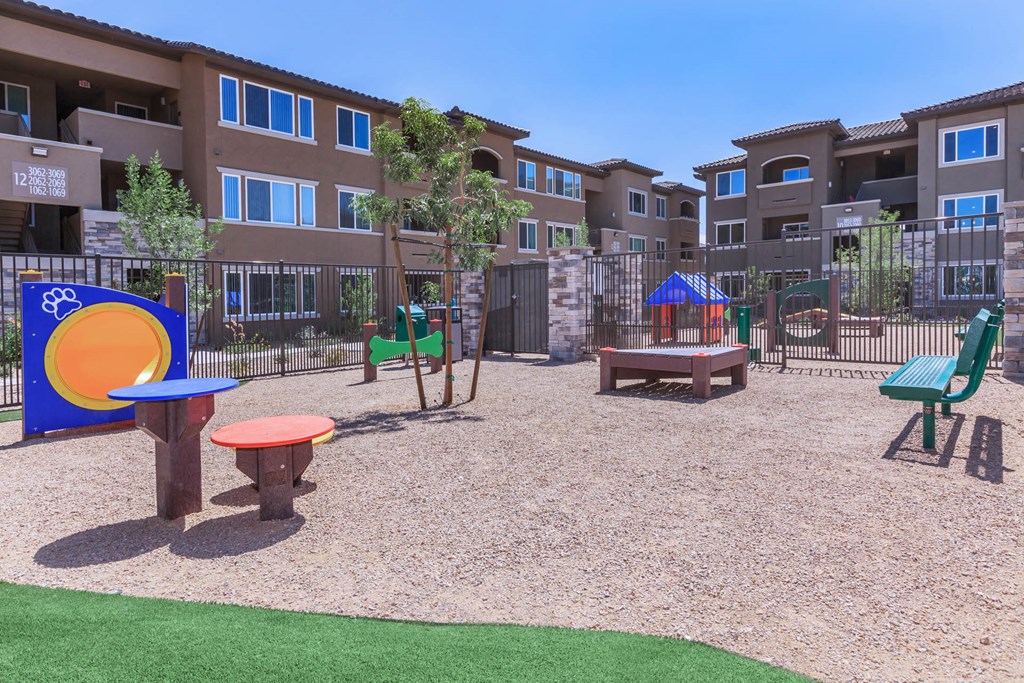 Level 25 At Oquendo By Picerne