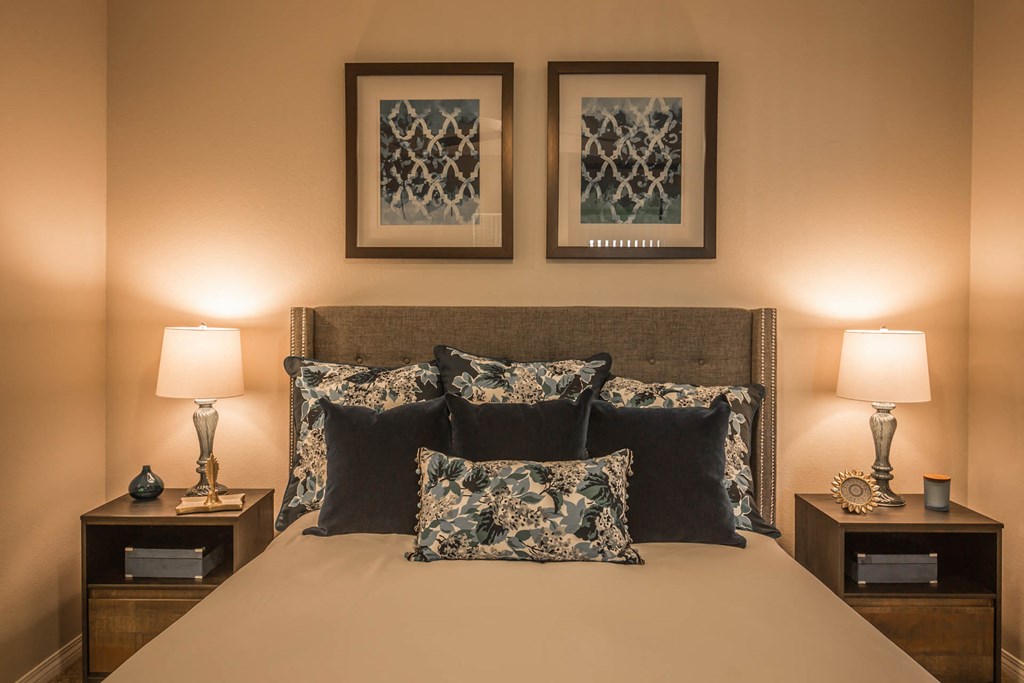 Level 25 At Oquendo By Picerne