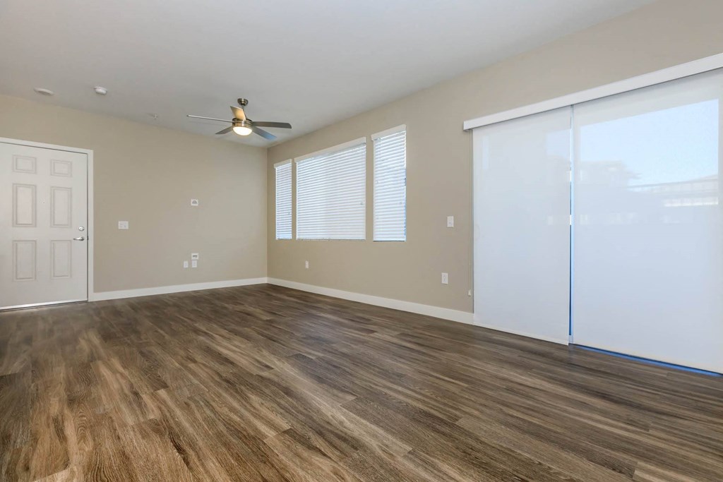 Level 25 At Sunset By Picerne