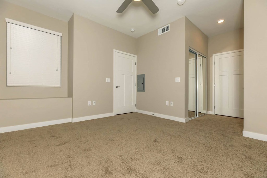 Level 25 At Sunset By Picerne