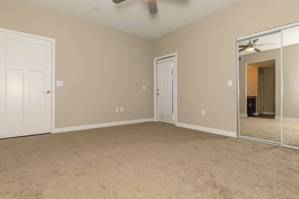 Level 25 At Sunset By Picerne