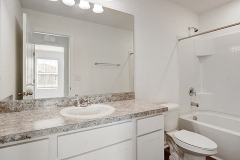 Modern and sleek bathroom at Beacon at Arbours in Ruskin, FL