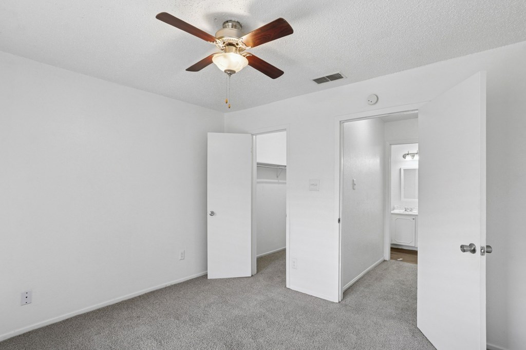 600 Baylor Apartments in Longview, TX b2 bedroom